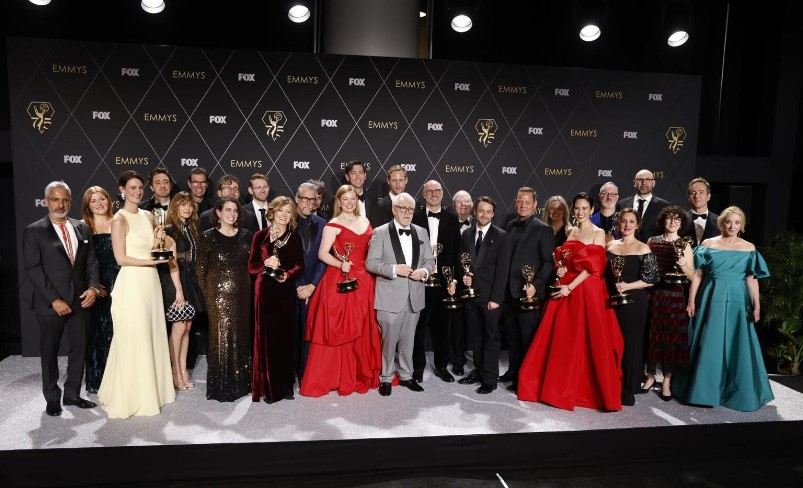 “Succession” y “The Bear” se consagran en unos Emmy con poco margen para las sorpresas