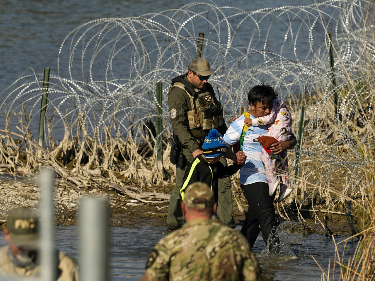 Claves de la ley SB-4 de Texas: ¿La medida antiinmigrante más drástica en la historia de EEUU?