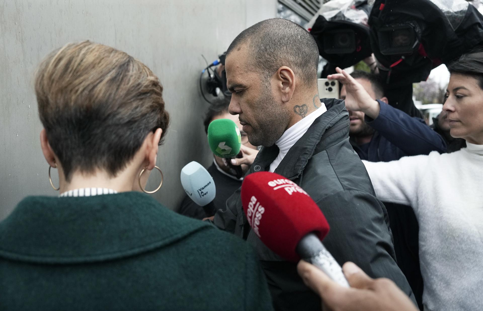 Se conocieron detalles de cómo Dani Alves habría pagado su fianza para quedar en libertad