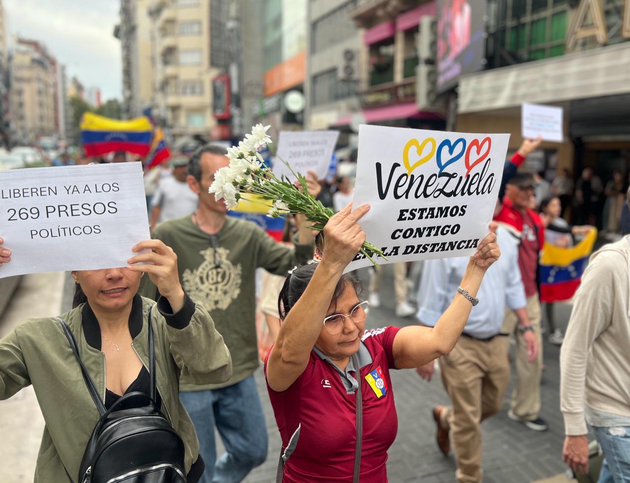 Cultura y gastronomía como punto de encuentro electoral de venezolanos en Argentina