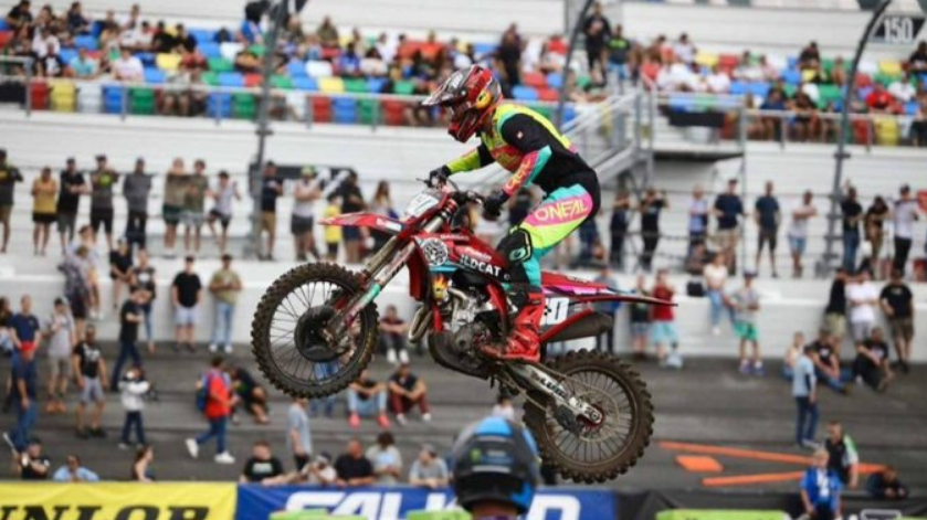 Lorenzo Locurcio, el venezolano que anima el Pro Motocross en Estados Unidos