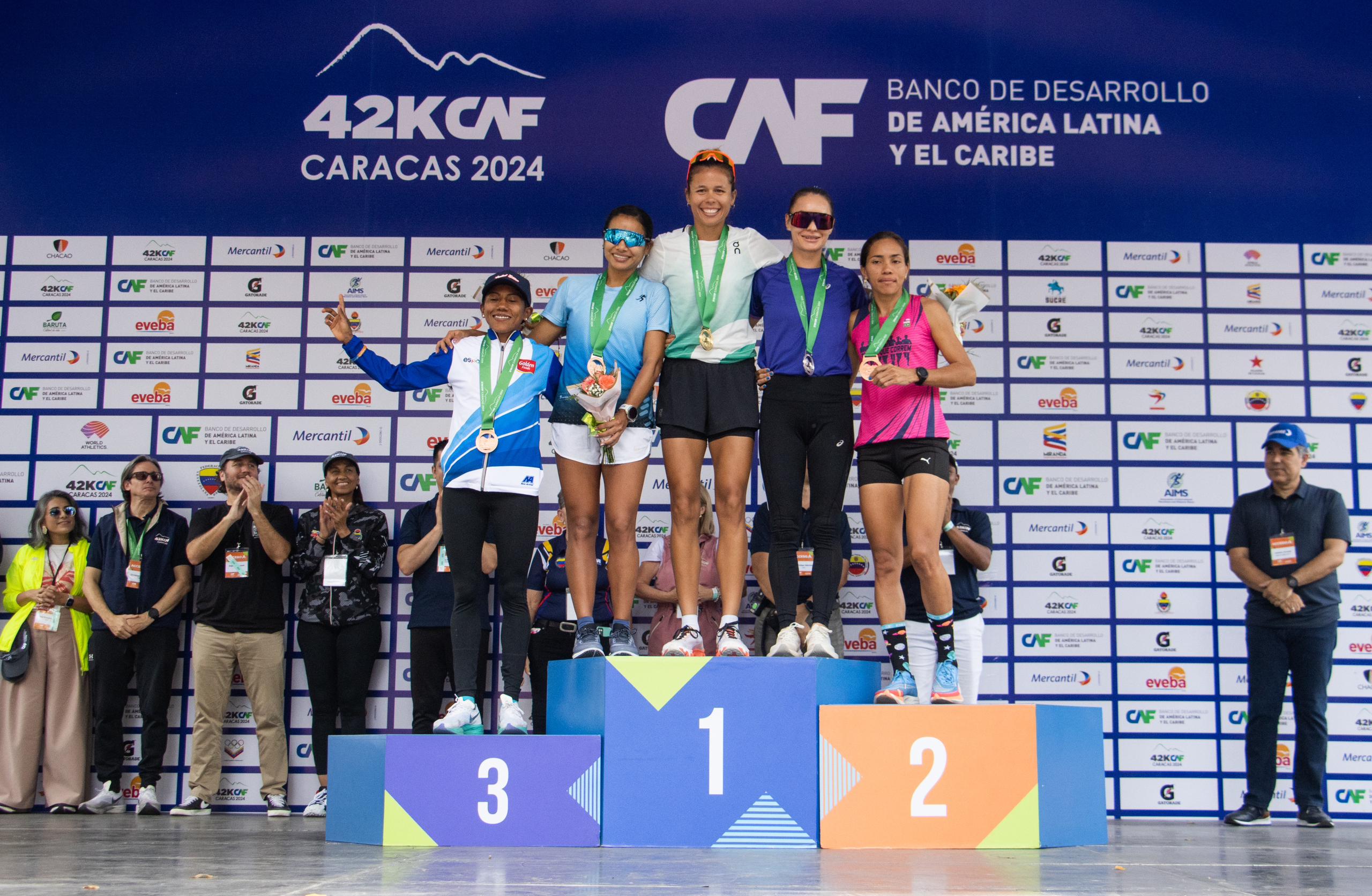 CAF abrió convocatoria para diseñar la medalla del maratón de 2025