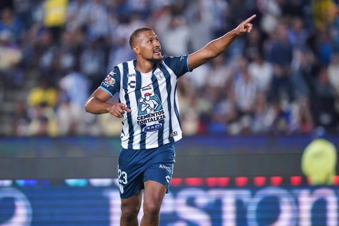 Salomón Rondón, con el alma y el corazón en la final de la Concachampions