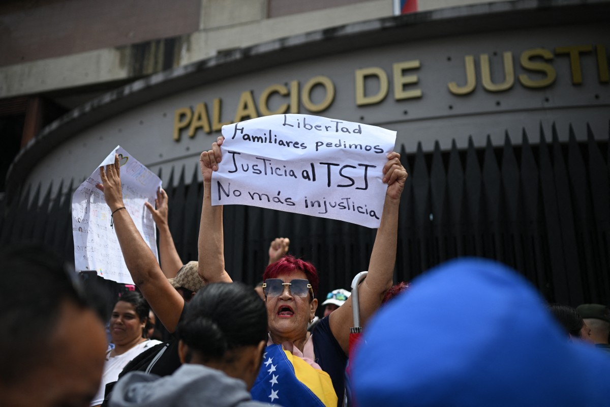 Presos de varias cárceles en Venezuela levantan huelga de hambre, según ONG