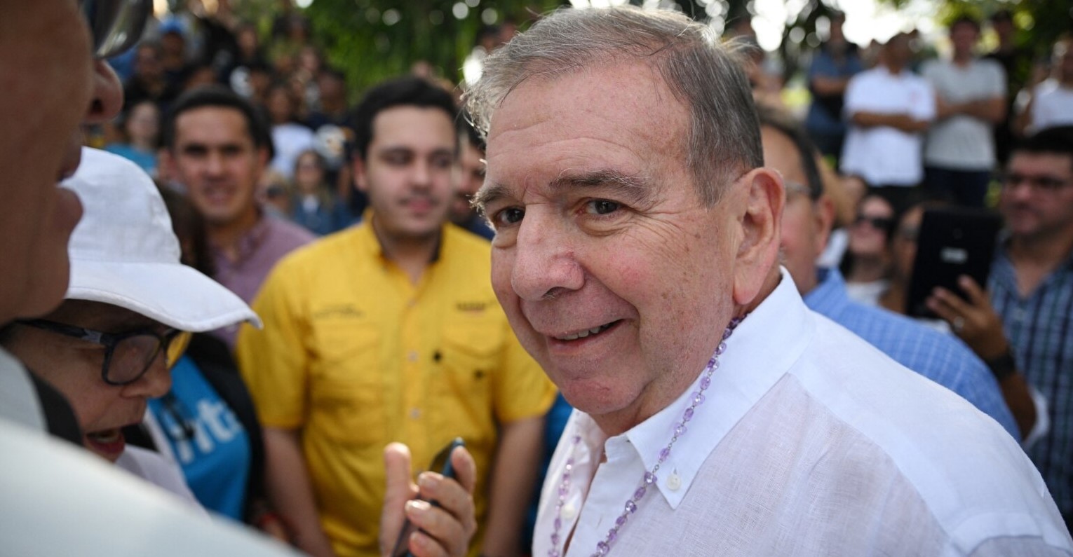They project an opposition victory in Venezuela “with a very wide margin” in the vote