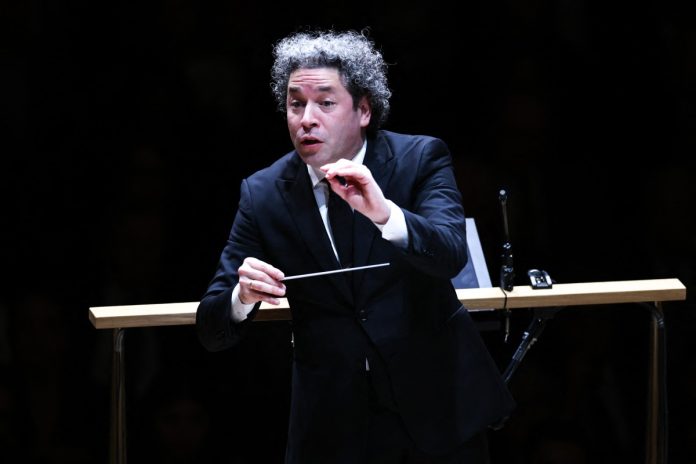 Gustavo Dudamel, reconocido con el título honorífico de Amigo de Barcelona