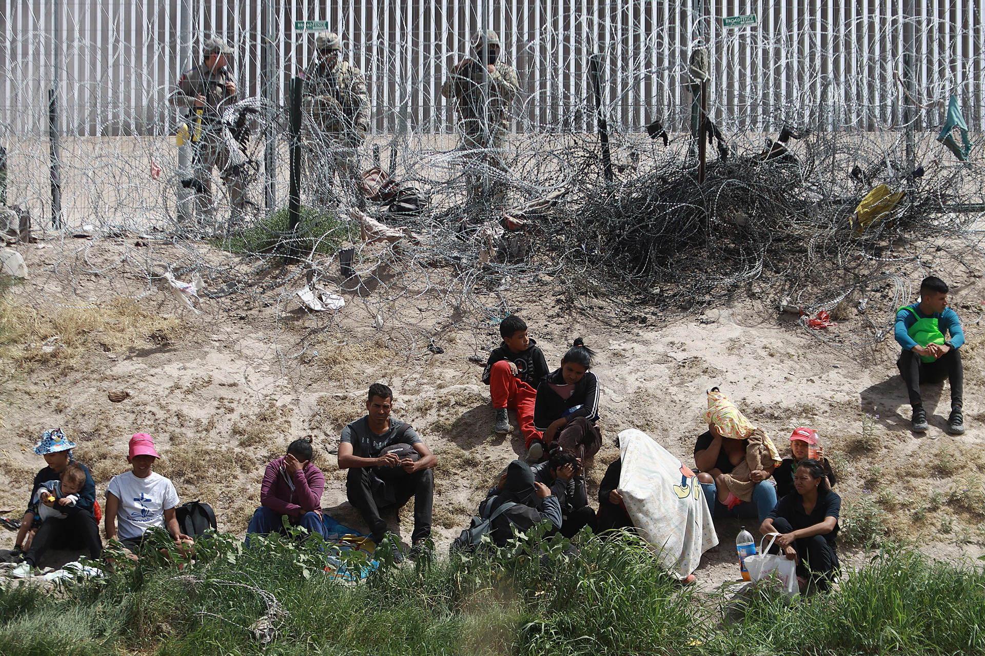 López Obrador advirtió a Trump de que cerrar la frontera desataría “una rebelión”