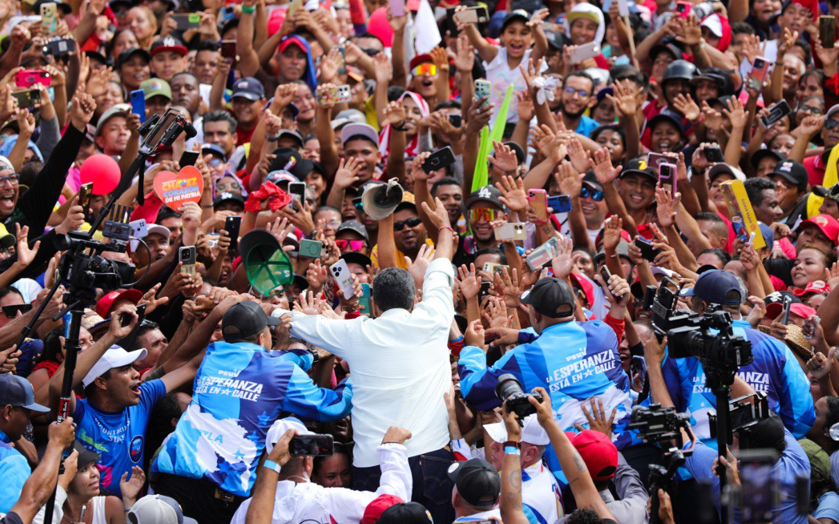 Nicolás Maduro prometió que “va a asombrar al mundo entero” en la elección presidencial