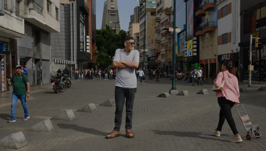 La triste historia de Jeison, el venezolano con el pie más grande del mundo