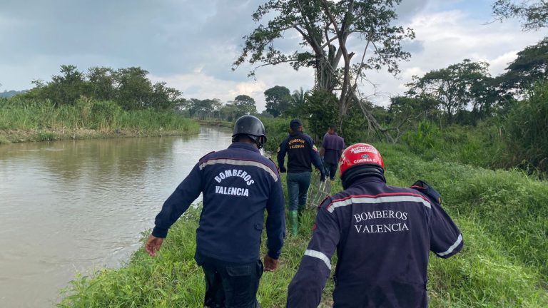 Hermanitos murieron tras caer a un río en Valencia