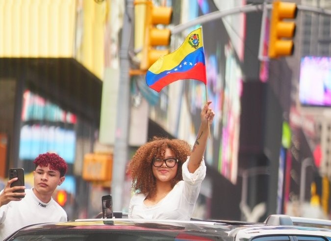 Venezolanos tomaron Times Square para apoyar la elección presidencial (IMÁGENES)