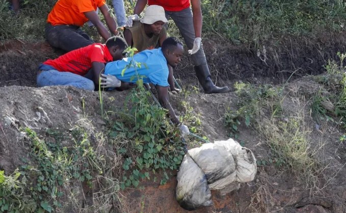 Detienen a un hombre en Kenia que confesó haber matado y descuartizado a 42 mujeres