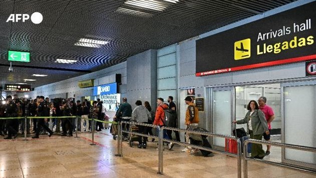 Aeropuertos españoles avisan de posibles retrasos por una incidencia informática