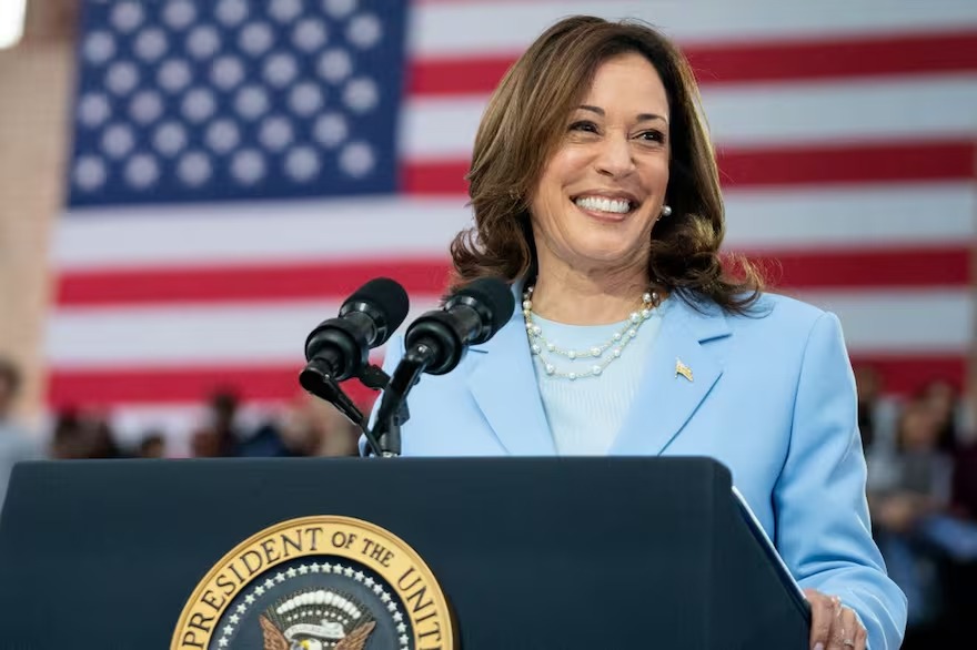 Kamala Harris will defeat Donald Trump in the election according to the latest poll