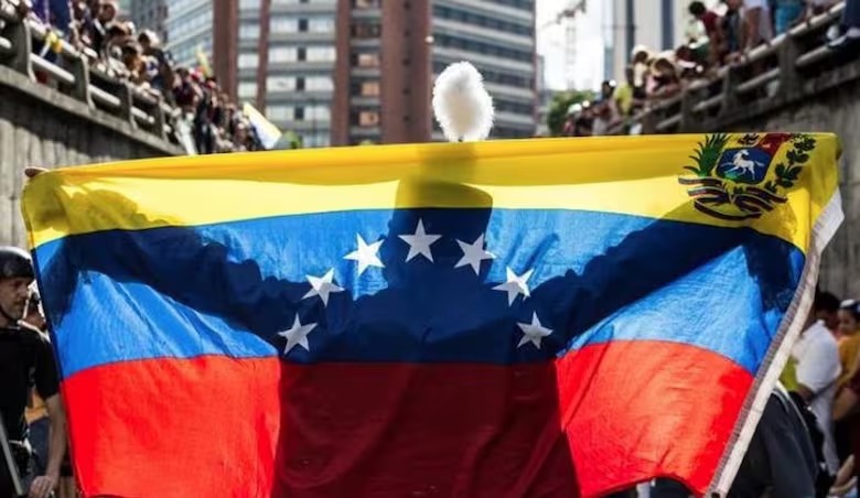 Por qué los inmigrantes venezolanos no podrán votar en EEUU