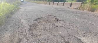 Carretera La Trinidad de Orichuna-Charal en Apure, una guillotina para conductores