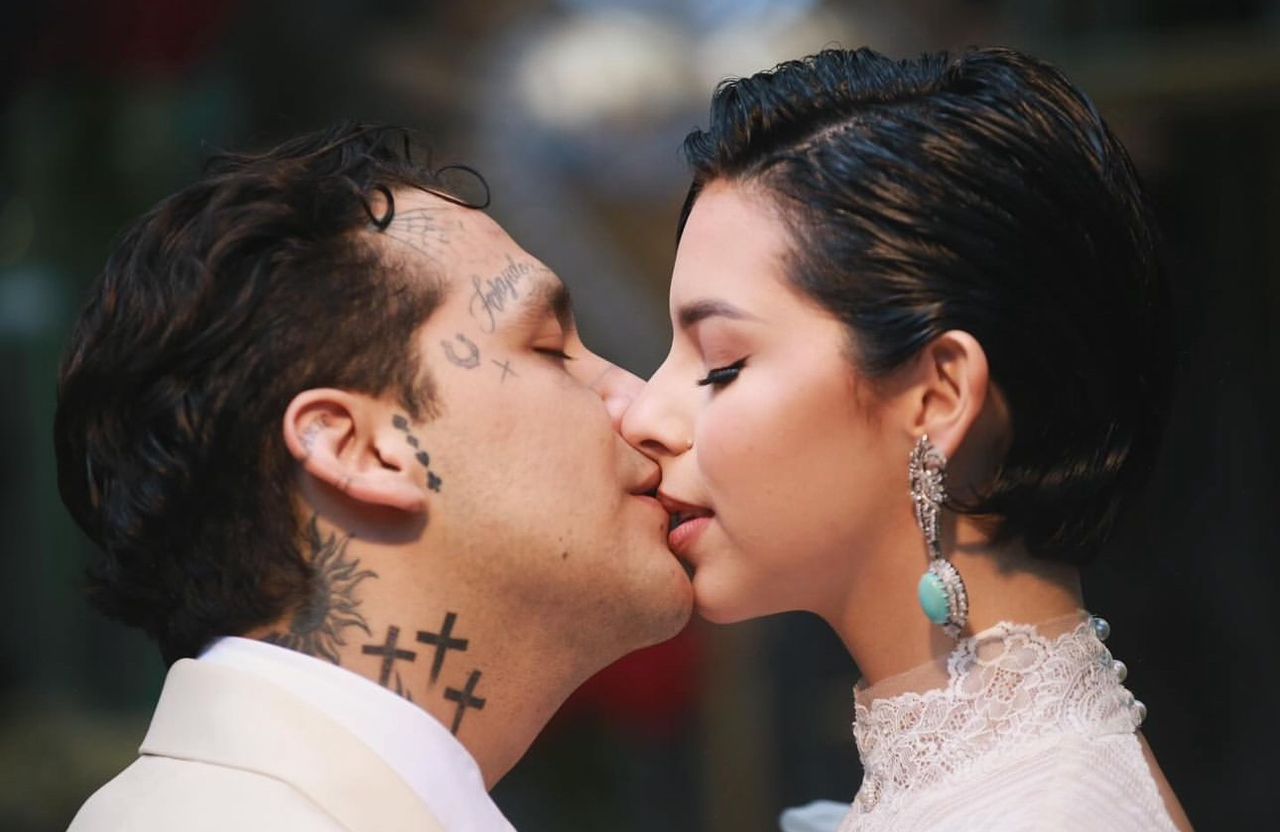 Mira las fotos oficiales que publicaron Christian Nodal y Ángela Aguilar de su boda