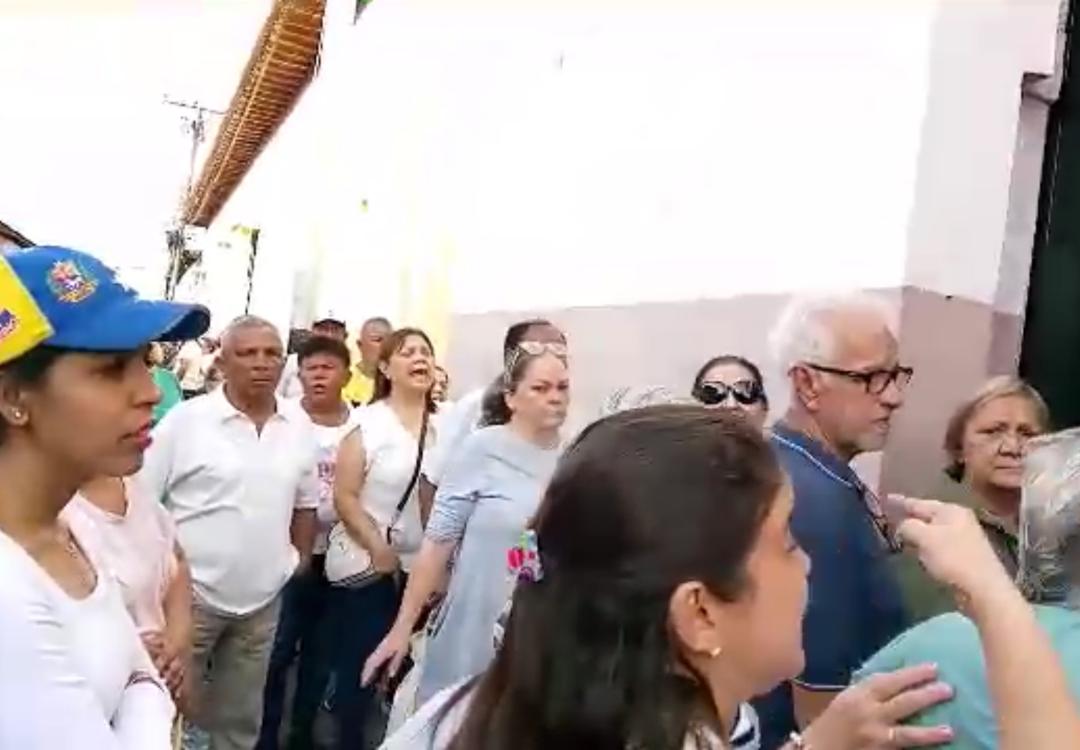 Denuncian retrasos en proceso de votación en parroquia Calabozo de Guárico