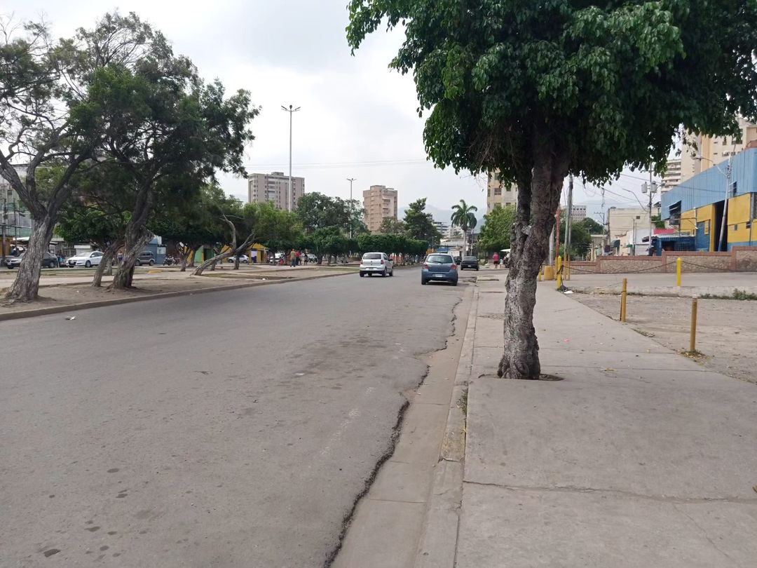 Calles vacías y comercios cerrados marcan el amanecer de este #29Jul en Anzoátegui