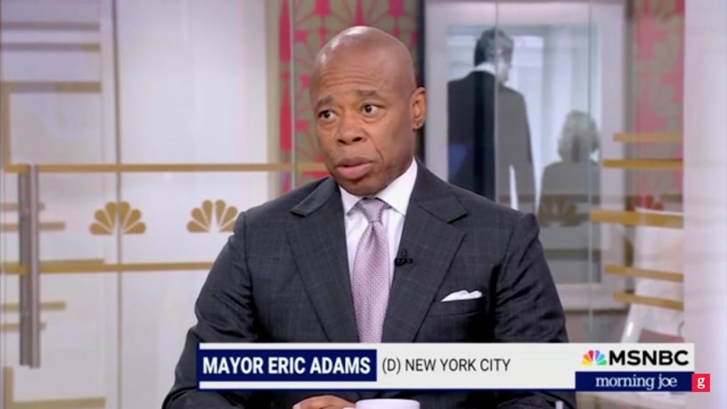 Alcalde de Nueva York respalda a Kamala Harris horas después de criticarla por la crisis fronteriza