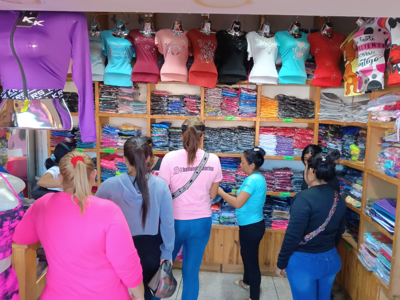 Tiendas de ropa deportiva incrementan sus ventas ante la moda fitness en Maracaibo