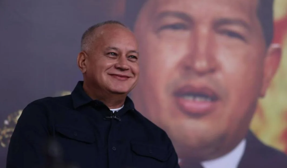 Diosdado Cabello asegura que se está restituyendo el servicio eléctrico progresivamente