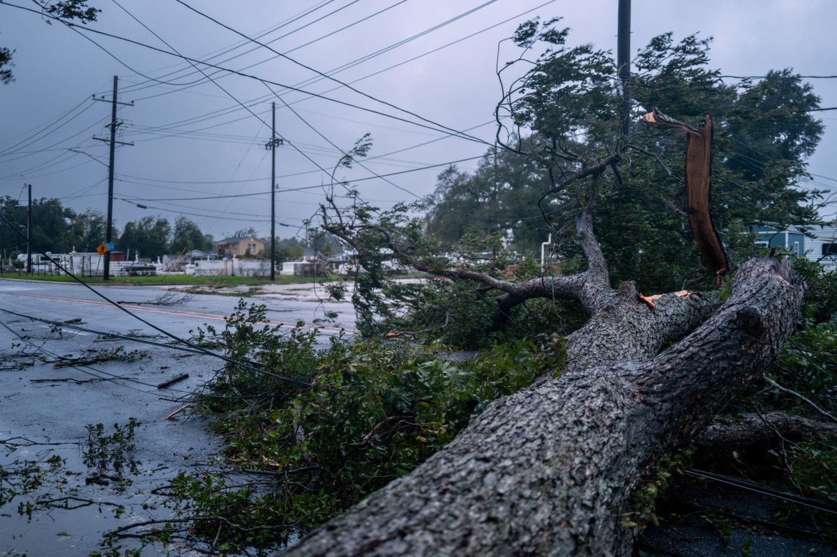 El huracán Francine se degradó a depresión tras causar inundaciones en Nueva Orleans