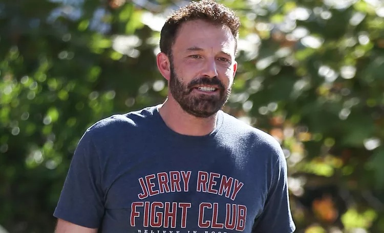 Ben Affleck se deja ver feliz entre besos y abrazos con esta famosa latina