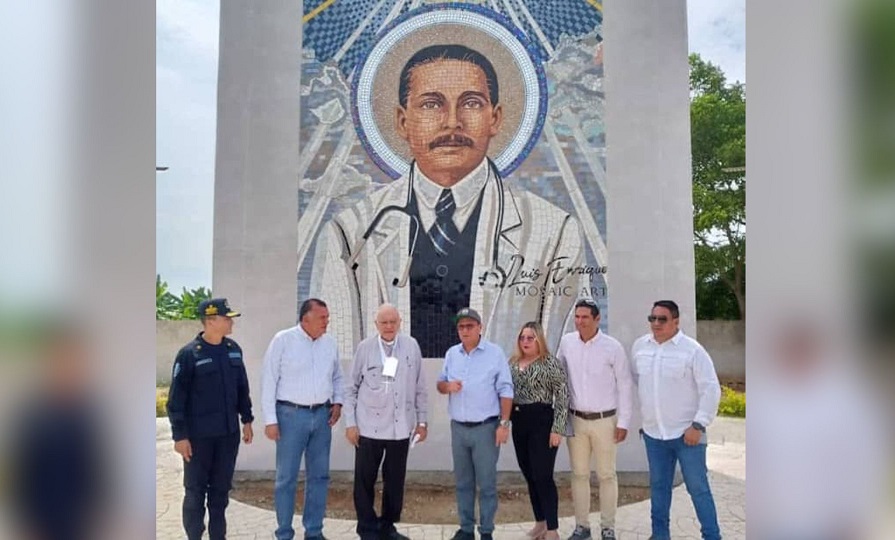 Cardenal Baltazar Porras expresó admiración por el monumento a José Gregorio Hernández en Barinas