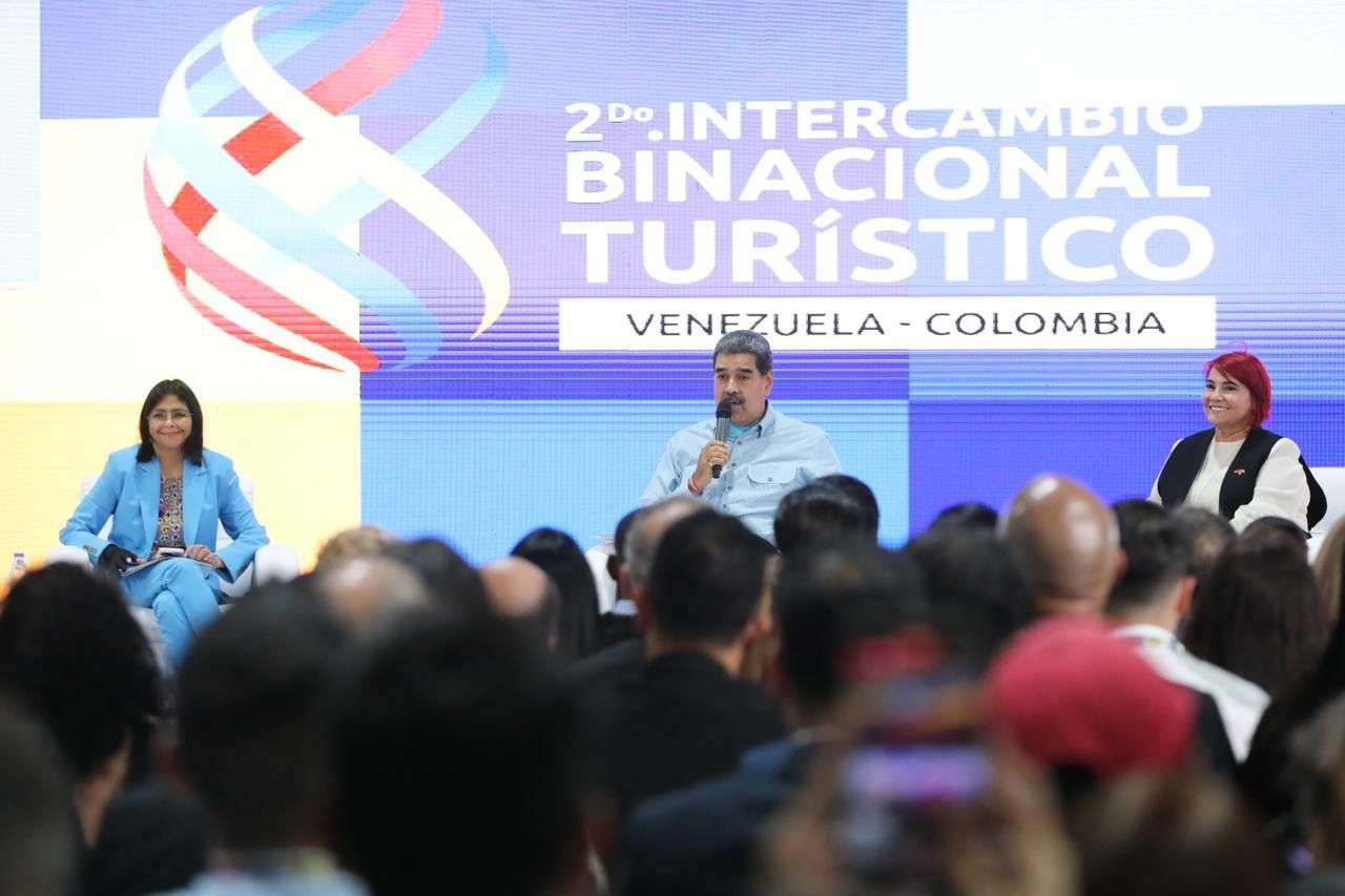 Maduro “alabó” a Petro, pero criticó al canciller colombiano por hablar sobre Venezuela (VIDEO)