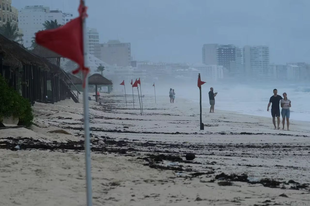 Alerta en Florida tras el aumento a categoría 3 de la tormenta Helene