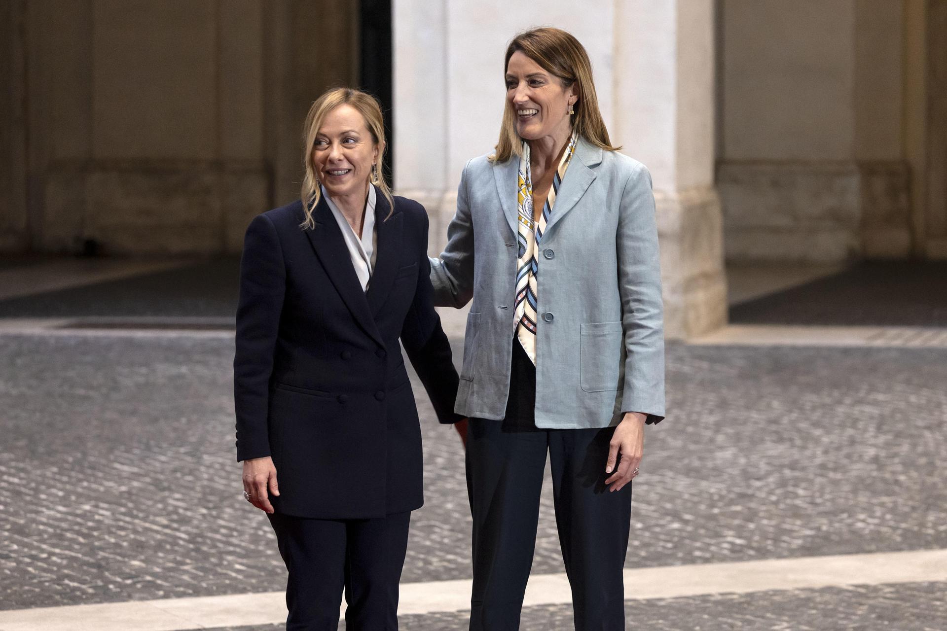 Giorgia Meloni y Roberta Metsola abordaron la crisis en Venezuela durante reunión en Roma