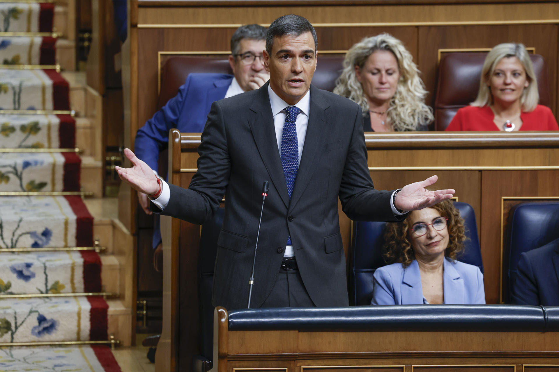 Pedro Sánchez pedirá a la comunidad internacional que deje de vender armas a Israel