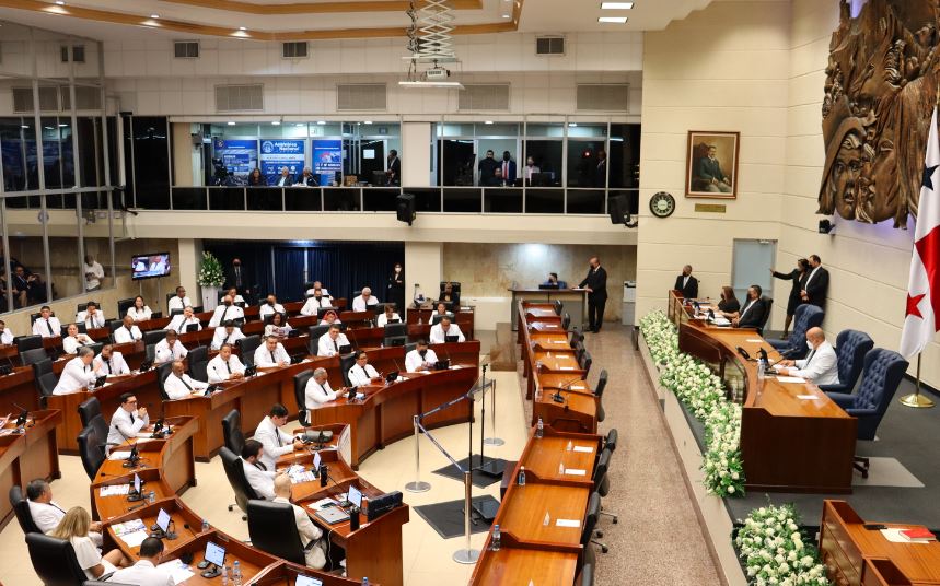 Asamblea Nacional de Panamá reconoce a Edmundo González como presidente electo de Venezuela