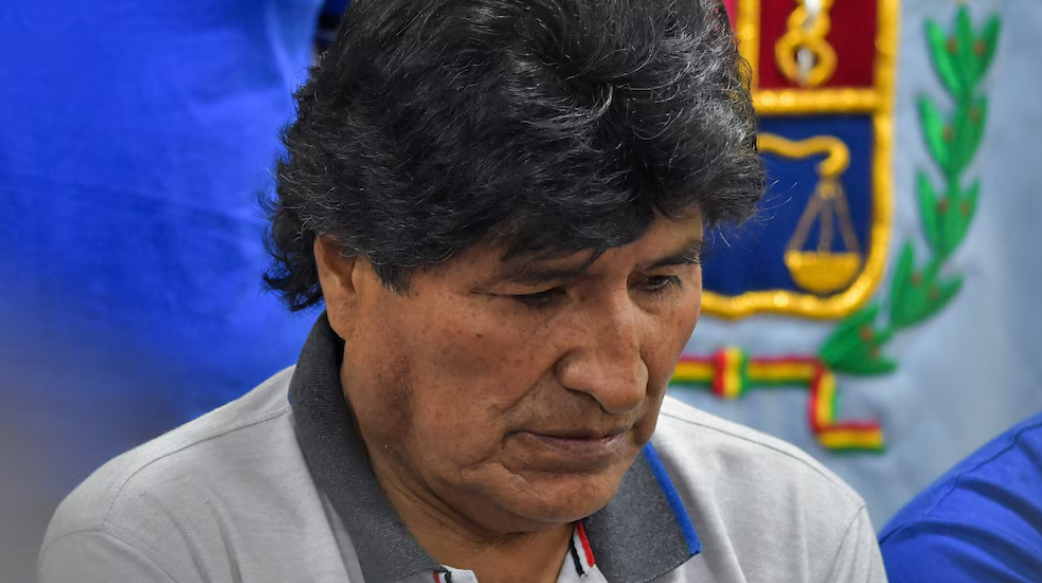 Evo Morales dijo que sus declaraciones sobre el ataque fueron tergiversadas y afirmó que no iba armado