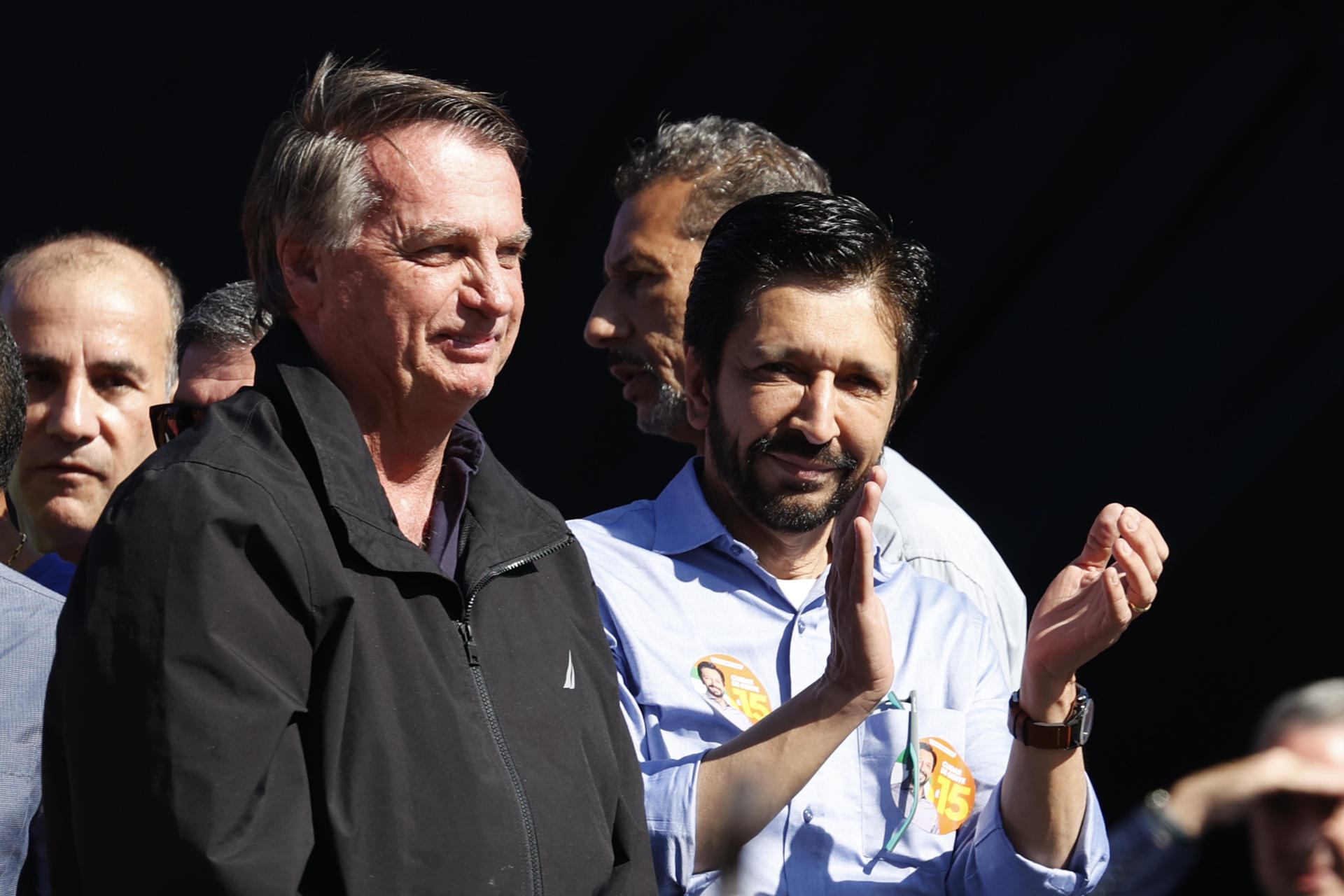 El partido de Bolsonaro casi dobló en votos al de Lula en las elecciones municipales de Brasil