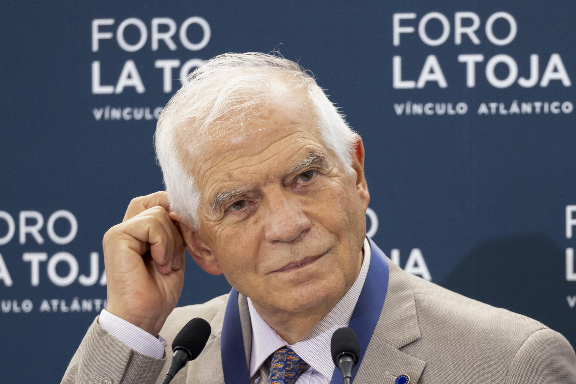 Borrell: Las actas presentadas por el Centro Carter reafirman la posición de no reconocer a Maduro