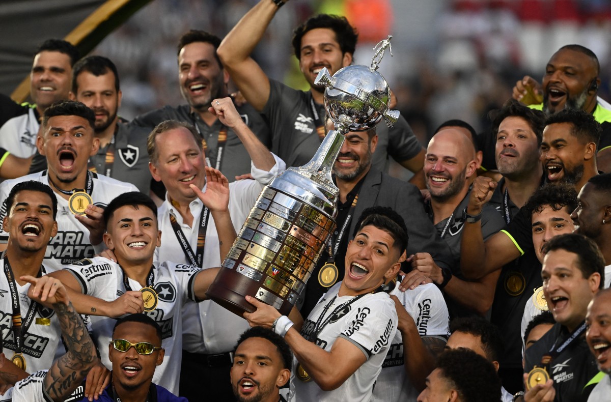 Botafogo del venezolano Jefferson Savarino conquistó su primera Copa Libertadores ante Atlético Mineiro