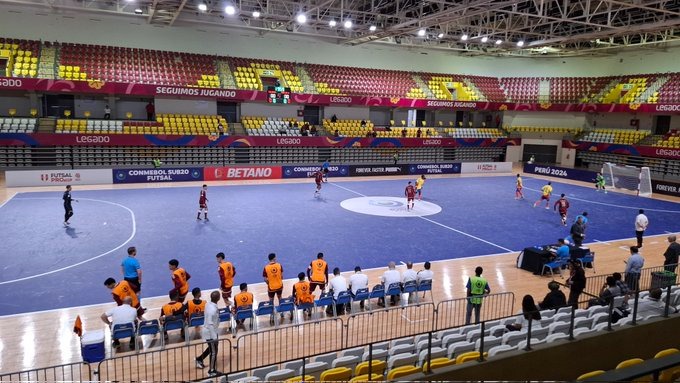 Colombia capitalizó los errores de Venezuela y le propinó primera derrota en Sudamericano de Futsal Sub-20