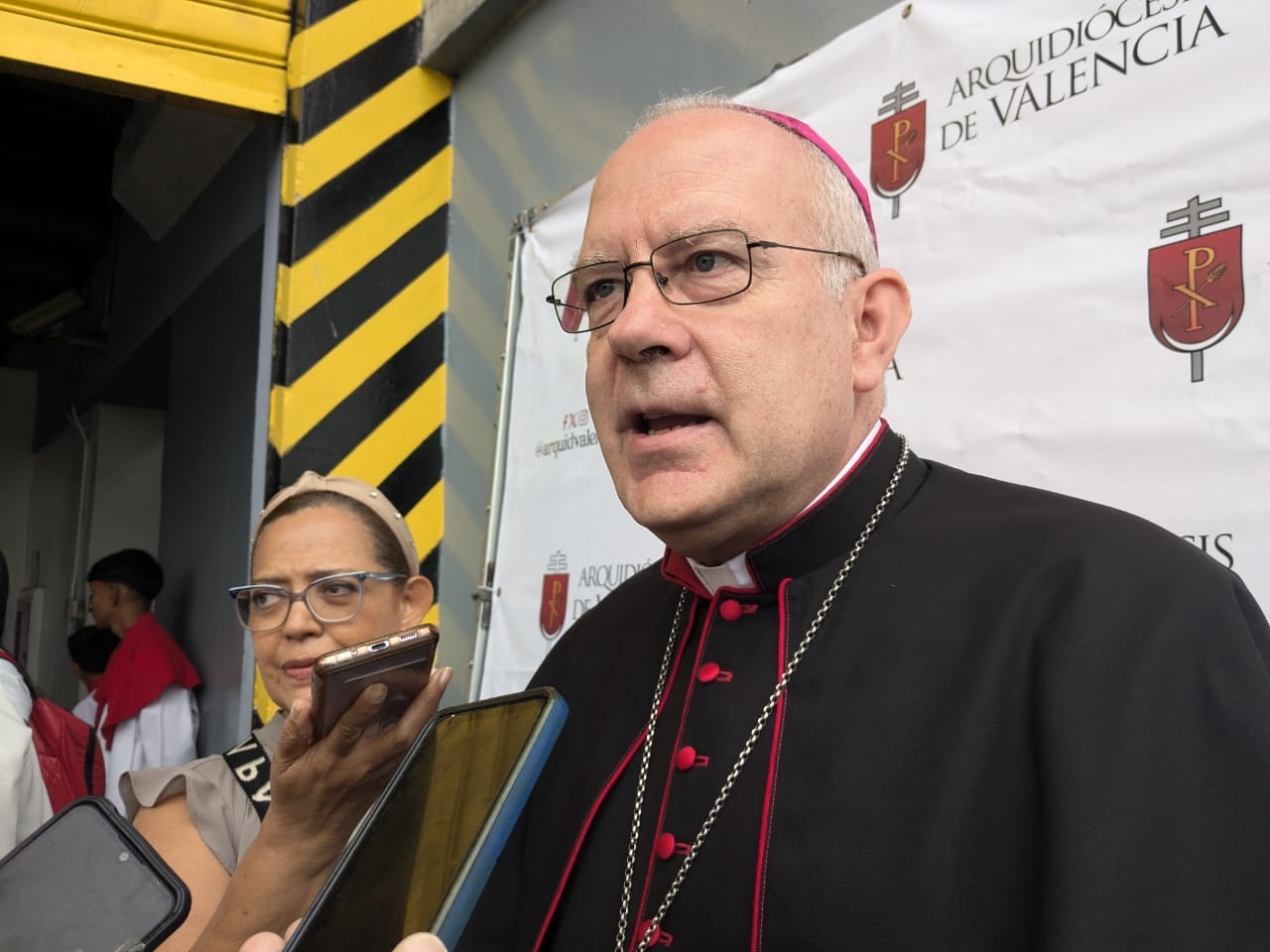 Nuncio Apostólico: Papa Francisco sigue de cerca la situación política de Venezuela