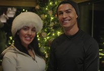 Así festejó Cristiano Ronaldo la Navidad en Finlandia, bajo la nieve