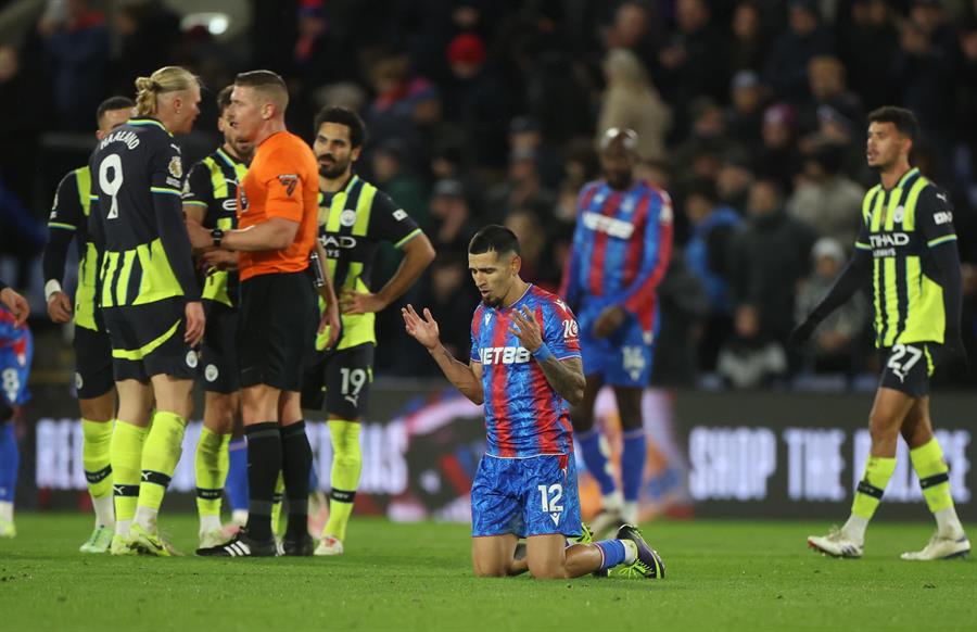 Manchester City agudizó su crisis deportiva en la Premier League tras empatar con Crystal Palace