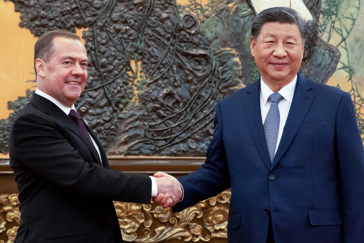 Xi Jinping pidió a Rusia crear condiciones para parar la guerra en Ucrania