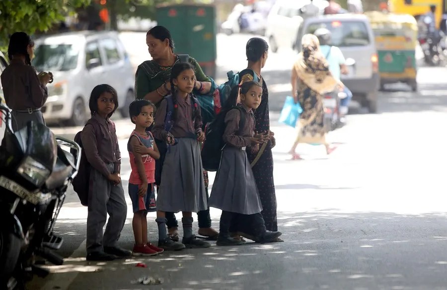 Al menos 13 escuelas reciben amenazas de bomba en Nueva Delhi