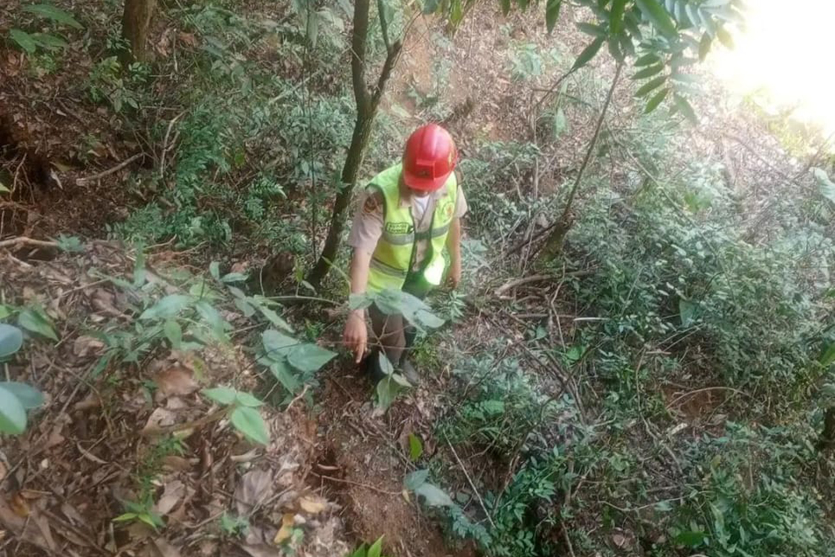 En el sector Puerto Rico de Mérida viven en zozobra por desprendimiento inminente de la montaña