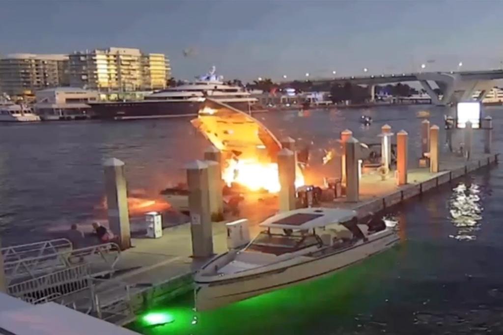 VIDEO: Explosión de un barco en un puerto deportivo de Florida mató a una mujer