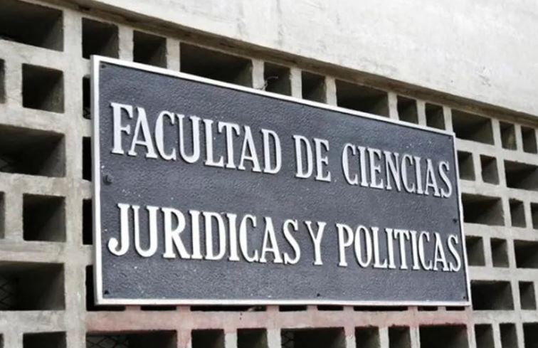 Facultad Jurídica y Política de la UCV develó las ilegalidades que cometería Nicolás Maduro el #10Ene