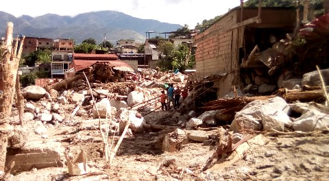 Familias damnificadas de la vaguada de Tovar tienen tres años esperando soluciones