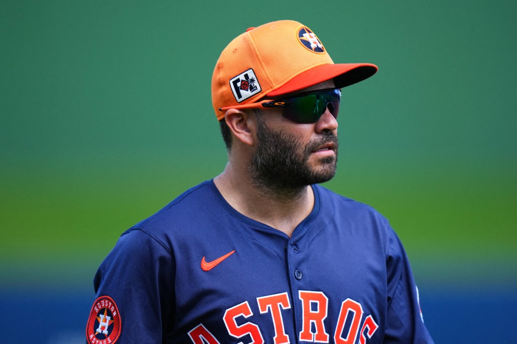 José Altuve debutó por primera vez como jardinero para los Astros de Houston (VIDEOS)